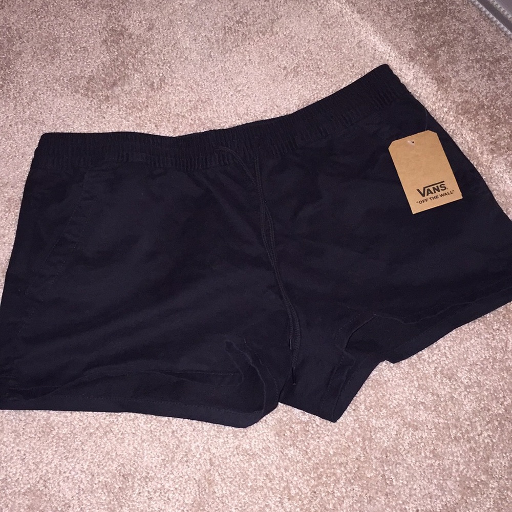 Nwt vans shorts
